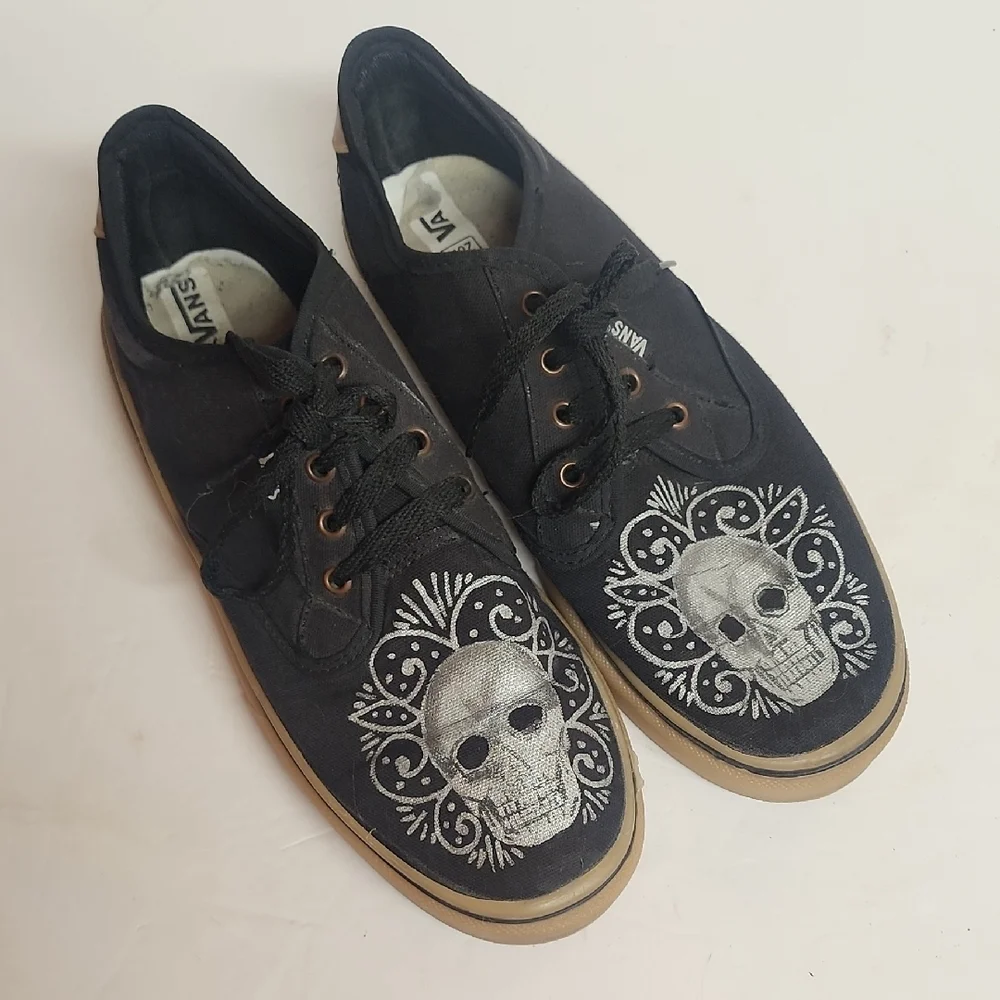 Vans Black Skull Hand Painted Men's Shoes Halloween Gothic. Fun Sz 28.5/10.5US